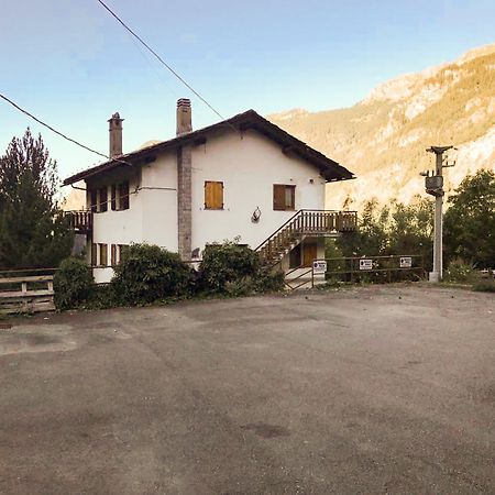 Relax & Sports -Cervinia- Maison Valtournenche Exterior foto