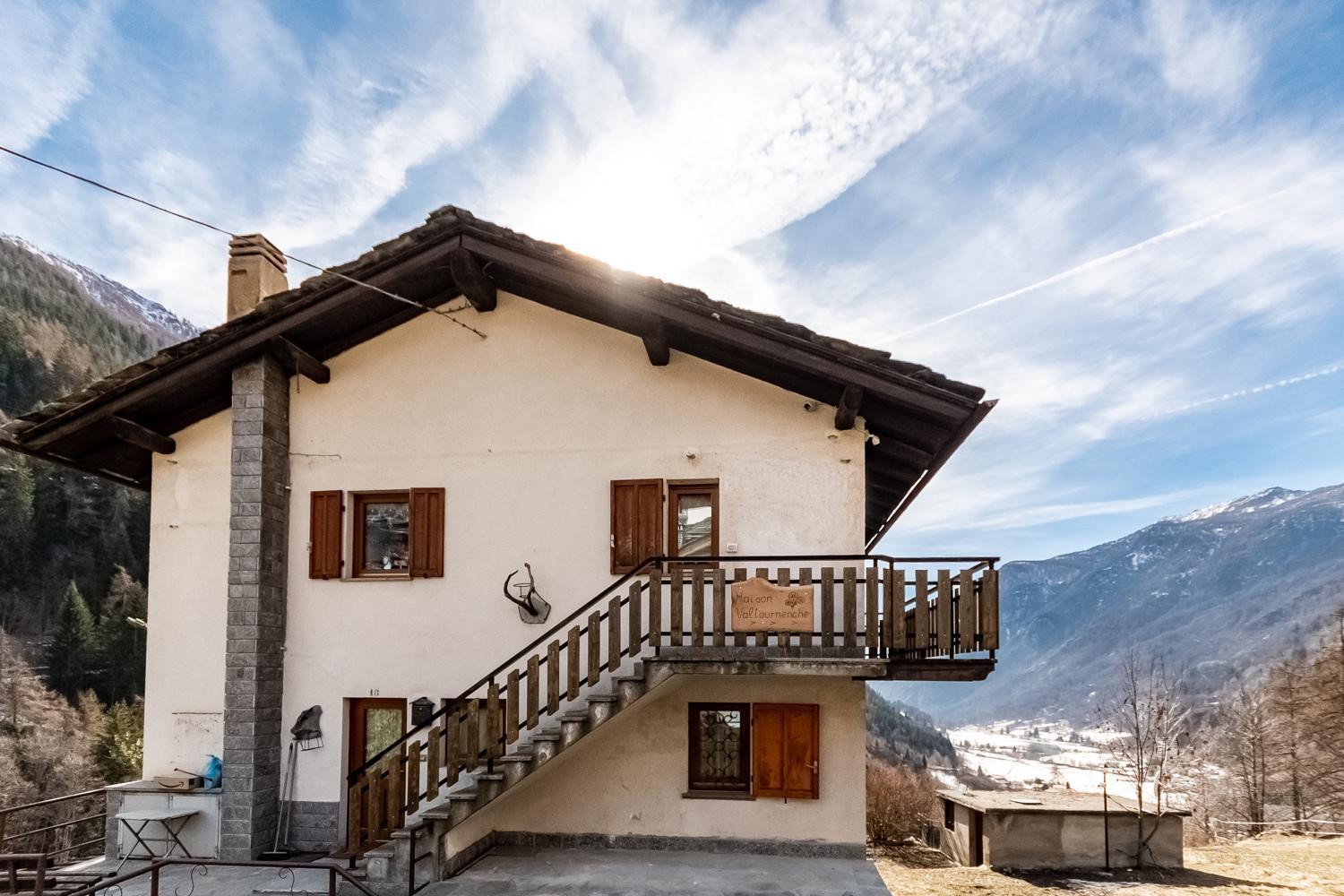 Relax & Sports -Cervinia- Maison Valtournenche Exterior foto